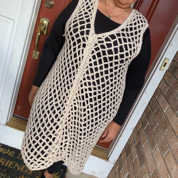 Custom hand crafted beach cover - Picture 5 of 13